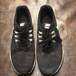 Men’s US Size 12 Black Nike shoes